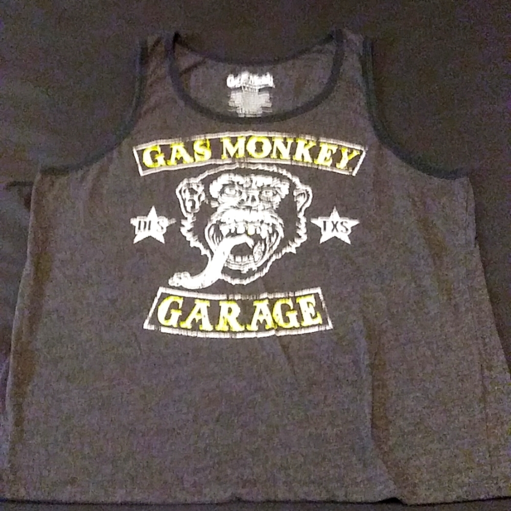 Muscle T-shirt size large!